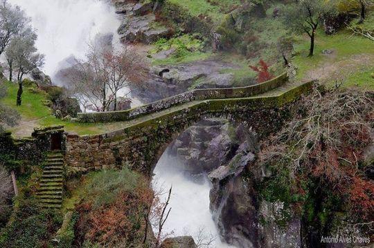 diaforetiko.gr : misarela Φοβερές εικόνες: Οι 20 ωραιότερες γέφυρες του κόσμου! Ανάμεσα τους και μια ελληνική !!