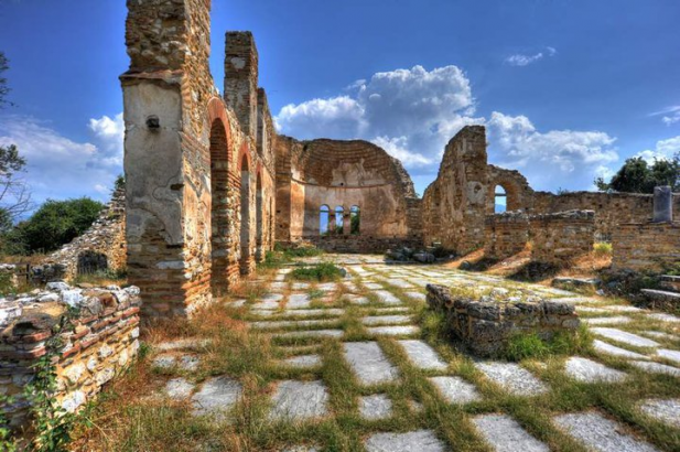 diaforetiko.gr : big agiosaxilleios4 Τα 11 πιο όμορφα ελληνικά χωριά. Αντέχετε τόσο ομορφιά;