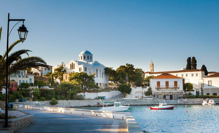 diaforetiko.gr : upl553121098cb71 Τα 10 ωραιότερα μέρη στην Ελλάδα για να ζήσεις για πάντα