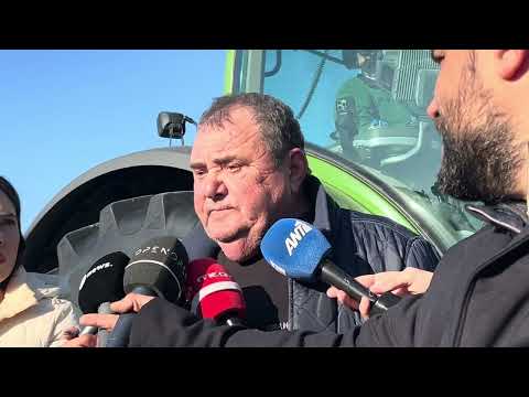 ThessPost - Ανεστίδης μπλόκο Μαλγάρων πριν την απόβαση στο λιμάνι 