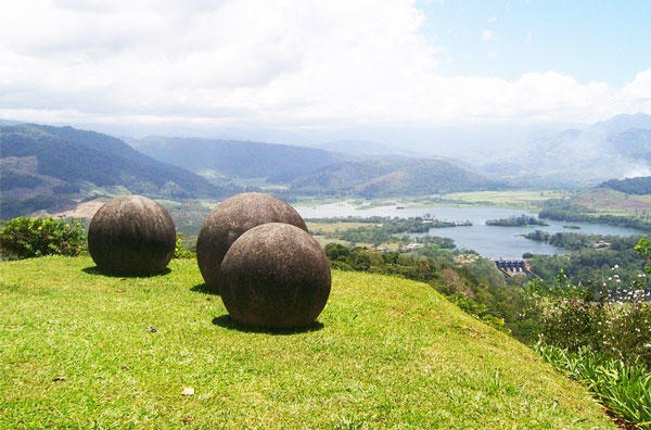 Οι μυστηριώδεις πέτρες της Κόστα Ρίκα!