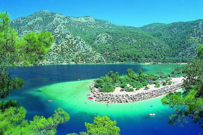 Οι 13 ωραιότερες λίμνες στον κόσμο!