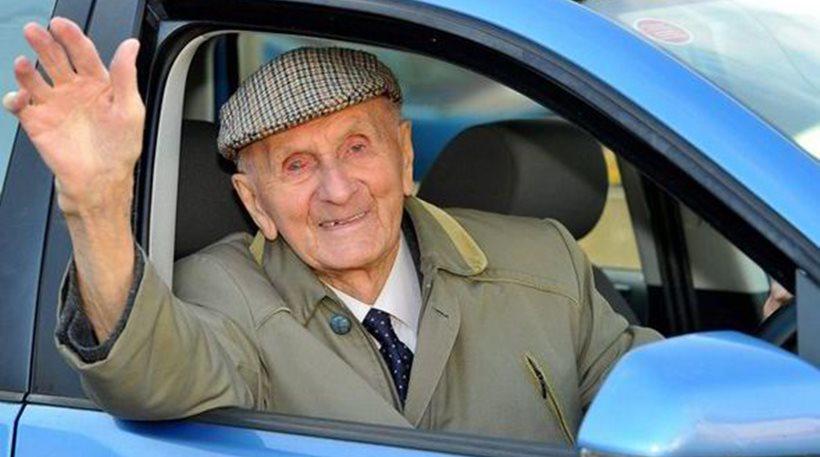 Κεφαλονιά: Στα 101 του χρόνια… ανανέωσε το δίπλωμα οδήγησης!