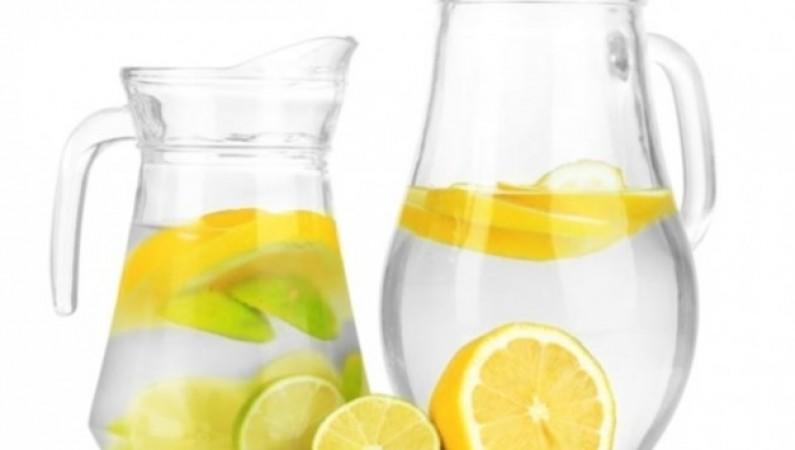 6 σημαντικοί λόγοι που πρέπει να ξεκινήσεις τη μέρα σου πίνοντας νερό με λεμόνι!