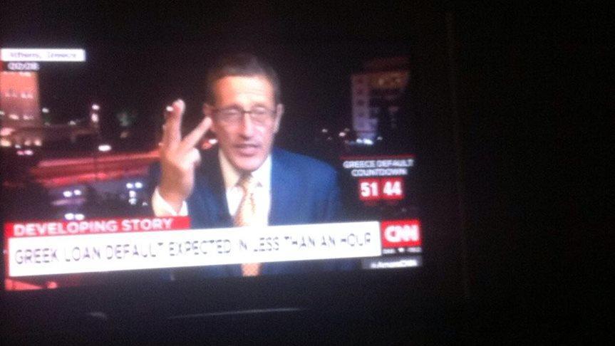 Ποιος είναι πραγματικά ο απεσταλμένος ρεπόρτερ του CNN στη χώρα μας που έχει το θράσος να μας τρολάρει κιόλας;