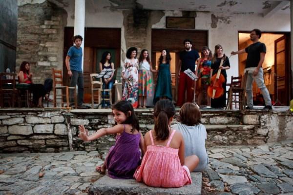 Άγιος Λαυρέντιος, το «μουσικό χωριό» στο Πήλιο όπου μαζεύονται μουσικοί από όλο τον κόσμο!