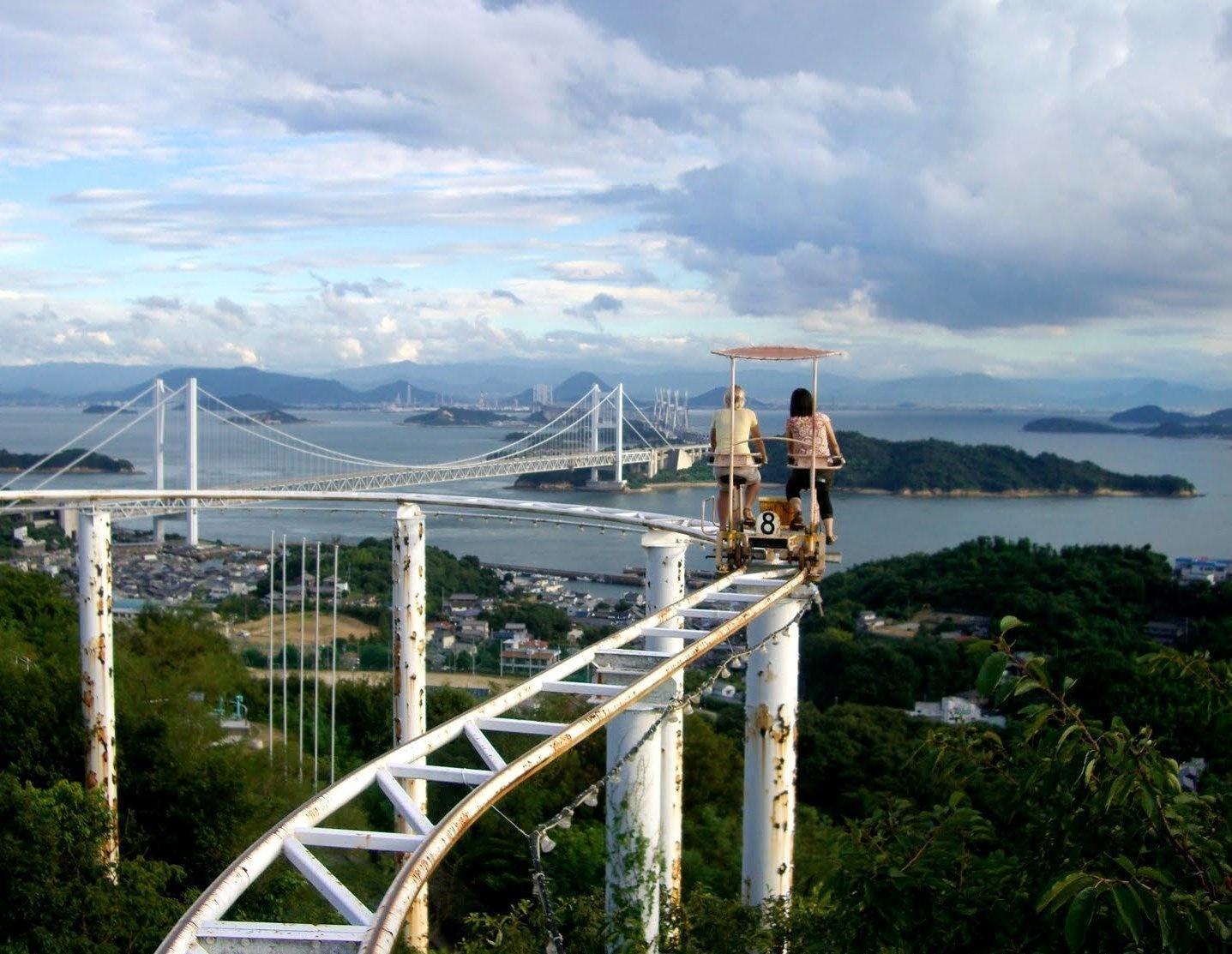 A skycycle in Japan, fascinating and scary at the same time. 