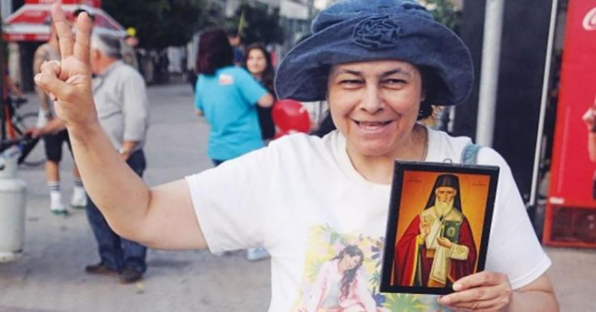 Η Ελένη Λουκά διδάσκει… χριστιανική αγάπη στον Πειραιά: «Έξω οι λαθρομετανάστες από την Ελλάδα!» (Βίντεο)