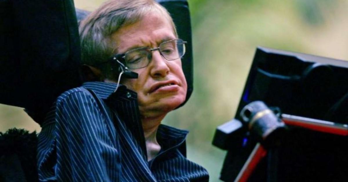 Ο Stephen Hawking μιλάει από καρδιάς σε όσους υποφέρουν από κατάθλιψη