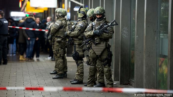 Τρομοκράτες και στο Μόναχο: Πυροβολισμοί σε εμπορικό κέντρο – Αναφορές για 15 νεκρούς