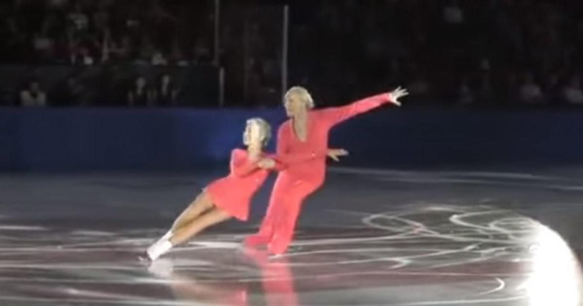 Εκείνη 80 χρονών και εκείνος 84, χόρεψαν πάνω στον πάγο σαν να ήταν η πρώτη τους φορά.