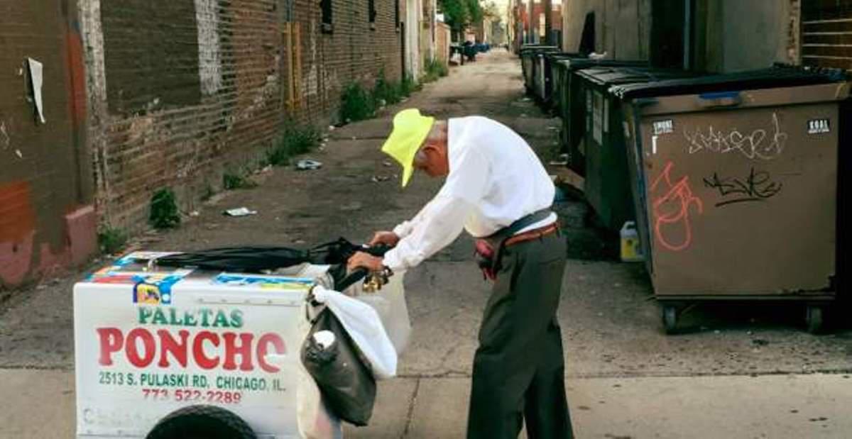 Πήρε σύνταξη από… αλληλέγγυους ο 89χρονος παγωτατζής που συγκίνησε ολόκληρο τον κόσμο