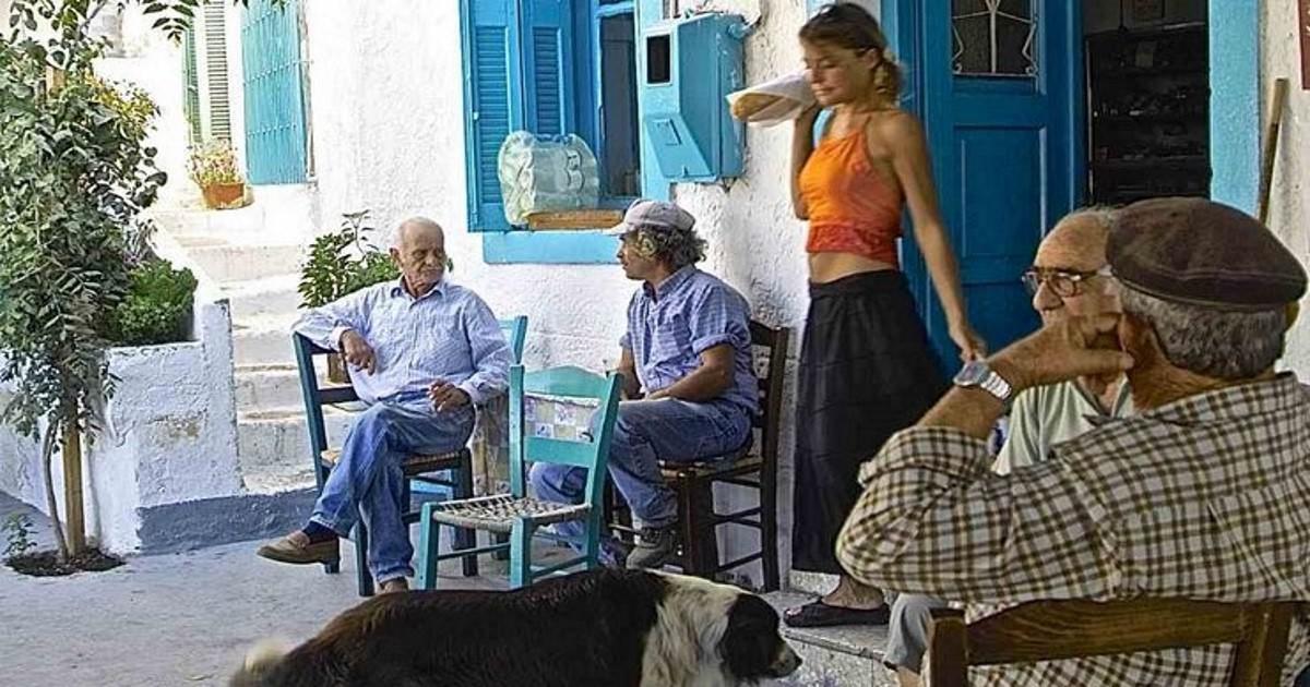 Από την Ήπειρο μέχρι την Κρήτη.. Αυτά είναι τα 20 ωραιότερα καφενεία της Ελλάδας