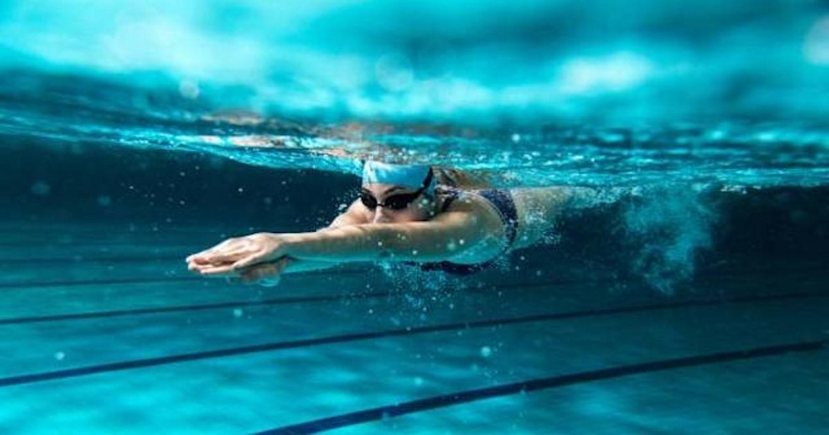 Γιατί η κολύμβηση είναι «Φάρμακο» για τον οργανισμό. 10 λόγοι για να αρχίσετε συστηματικά την κολύμβηση