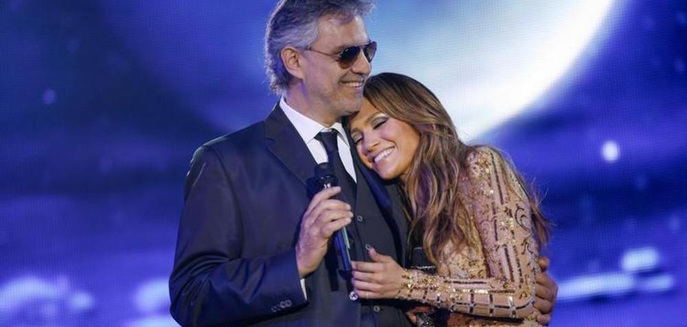 Andrea Bocelli και Jennifer Lopez: To συγκινητικό ντουέτο που ερμήνευσαν μαζί, αγγίζοντας την καρδιά