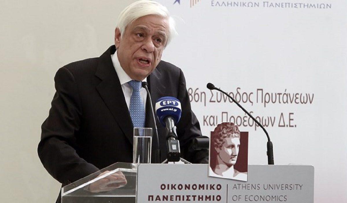 Παυλόπουλος: «Τεράστιο το πρόβλημα της φυγής των νέων στο εξωτερικό»