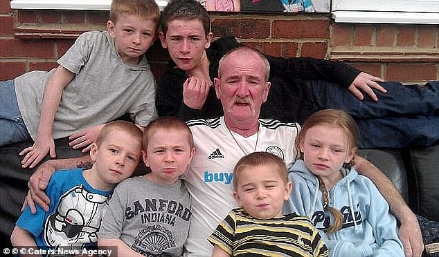 In a letter penned in jail Philpott denied starting the fire at his home in 2012 which killed his six children (pictured with their evil father)
