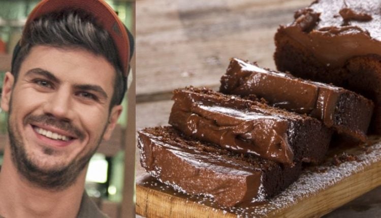 Κέικ Nutella με 3 απλά υλικά από τον Άκη Πετρετζίκη – Το καλύτερο κέικ που φάγατε ποτέ