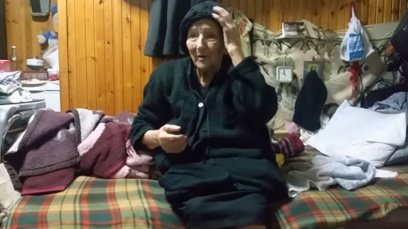 Η γιαγιά από την Αιτωλοκαρνανία που έφτασε τα 106 χωρίς να δει ποτέ γιατρό και φάρμακα