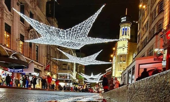 H ομορφότερη χριστουγεννιάτικη πόλη της Ευρώπης: Το στολισμένο Λονδίνο είναι ένα όνειρο