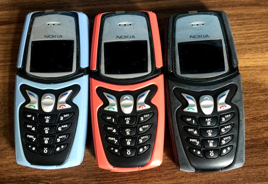 Τα 10 καλύτερα κινητά τηλέφωνα που είχαμε όσοι ζήσαμε στη δεκαετία του ΄90 και βάζουν τα γυαλιά στα σημερινά - Εικόνα 7