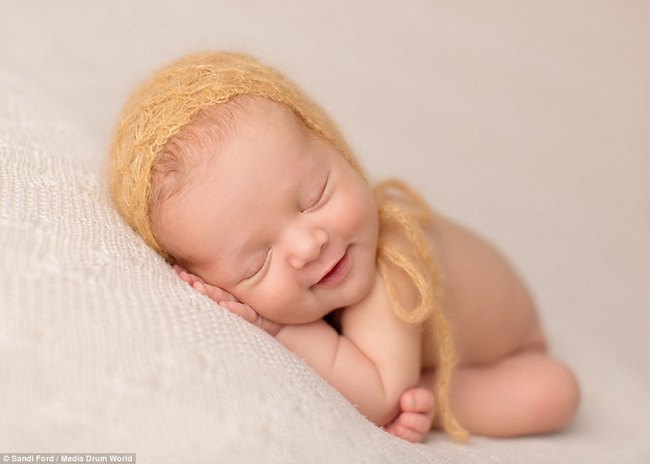 16 νεογέννητα μωρά χαμογελούν στον ύπνο τους και μας προκαλούν τα πιο όμορφα συναισθήματα - Εικόνα 14