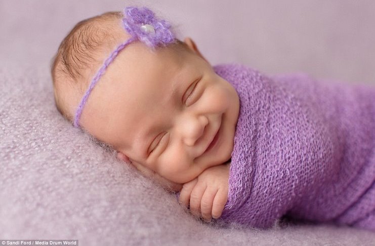 16 νεογέννητα μωρά χαμογελούν στον ύπνο τους και μας προκαλούν τα πιο όμορφα συναισθήματα - Εικόνα 9