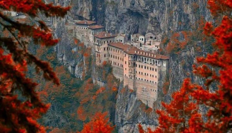 Παναγία Σουμελά: Το Μοναστήρι – Σύμβολο Για Τους Έλληνες Του ...