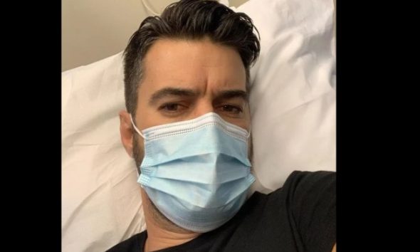 Γιάννης Τσιμιτσέλης: Στο Νοσοκομείο με κoρωνoϊό – Η φωτογραφία που ανέβασε και η λεζάντα γεμάτη νόημα