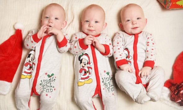 Τα πιο χαριτωμένα 3δυμάκια ετοιμάζονται για τα πρώτα τους Χριστούγεννα
