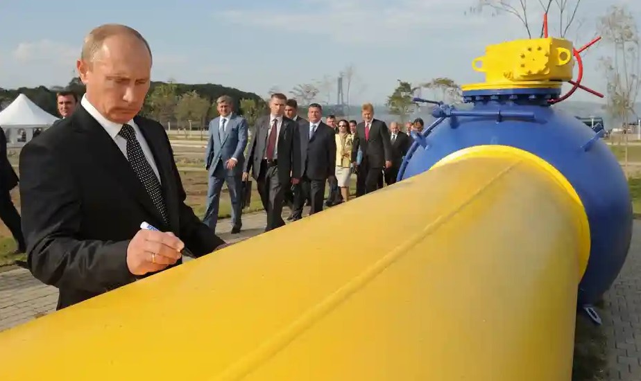 Η Ρωσία κλείνει τη στρόφιγγα φυσικού αερίου και στη Βουλγαρία μετά την Πολωνία