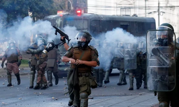 Χιλή: Έρχεται ο νόμος της «εύκολης σκανδάλης» – Τι θα προβλέπει για τους αστυνομικούς