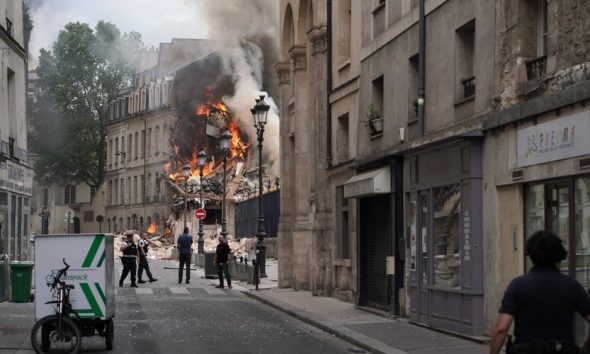Ισχυρή έκρηξη στο Παρίσι από διαρροή αερίου – Κτήρια τυλίχθηκαν στις φλόγες