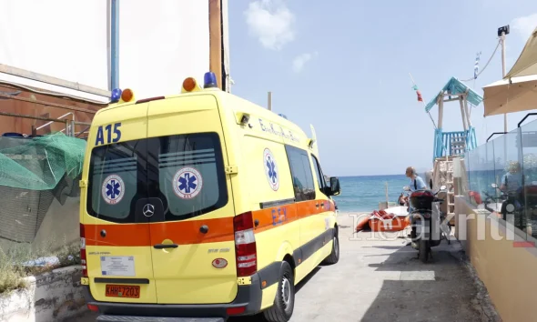 Συναγερμός σε παραλία στην Κρήτη: 47χρονος ανασύρθηκε χωρίς τις αισθήσεις του ανασύρθηκε από τη θάλασσα
