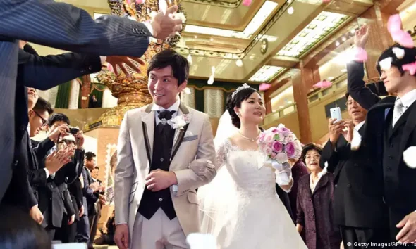 Στην Ιαπωνία οι γονείς κανονίζουν «Ραντεβού στα τυφλά» για να παντρέψουν τα ενήλικα παιδιά τους