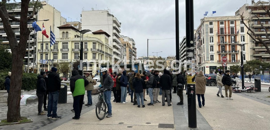 Θεσσαλονίκη: Συγκέντρωση διαμαρτυρίας κατά του Flyover - «Να ακυρωθεί  άμεσα» (φωτ.)