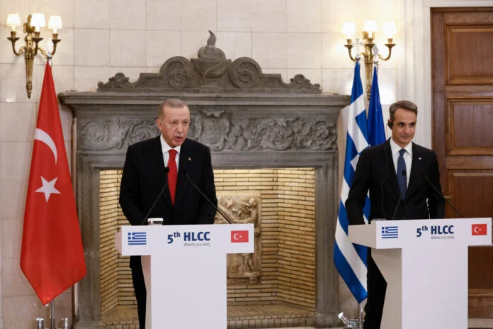 Ο απολογισμός της επίσκεψης Ερντογάν στην Ελλάδα: Οι συμφωνίες, οι διαφωνίες και η επόμενη συνάντηση την άνοιξη στην Άγκυρα