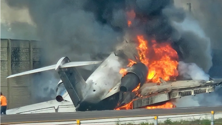 Φλόριντα: Αεροσκάφος συνετρίβη σε αυτοκινητόδρομο – Δύο νεκροί