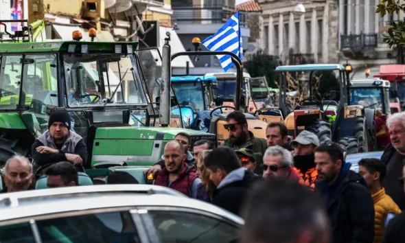 Ανυποχώρητοι οι αγρότες: Θα έρθουν με τα τρακτέρ την Tρίτη στην Αθήνα – Θα αποκλείσουν δρόμους, τελωνεία και λιμάνια