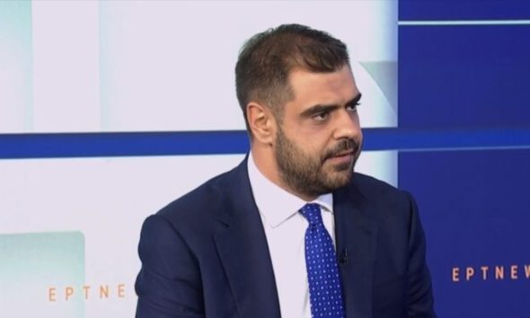 Παύλος Μαρινάκης για ΣΥΡΙΖΑ: Πολιτικές «βδέλλες» εκμεταλλεύονται συγγενείς θυμάτων των Τεμπών για πολιτικά οφέλη