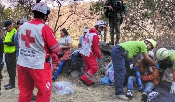 Τραγωδία στο Περού: Τουλάχιστον 23 νεκροί έπειτα από την πτώση λεωφορείου σε χαράδρα