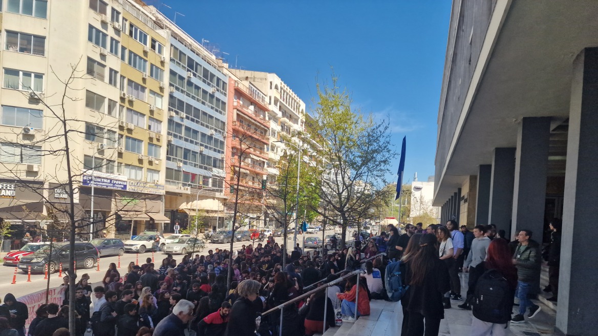Θεσσαλονίκη: Άρχισε η δίκη για το κύκλωμα διακίνησης ναρκωτικών μέσα και πέριξ του ΑΠΘ