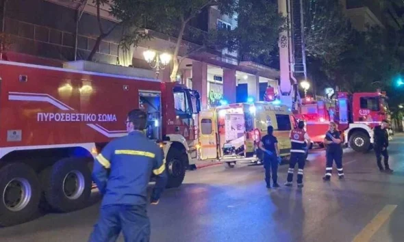 Τραγωδία στο κέντρο της Αθήνας: Νεκρά αδέλφια ανασύρθηκαν μετά από φωτιά στο διαμέρισμα τους