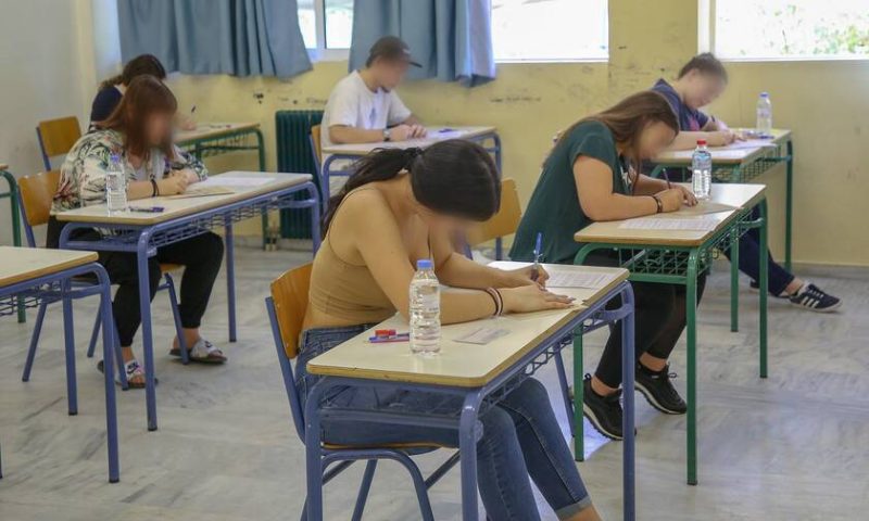 Πανελλαδικές 2024: Αντίστροφη μέτρηση για τη λήξη του σχολικού έτους και την έναρξη των εξετάσεων