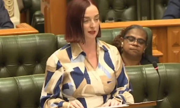 Γυναίκα υπουργός στην Αυστραλία κατήγγειλε ότι τη νάρκωσαν και την κακοποίησαν σεξουαλικά