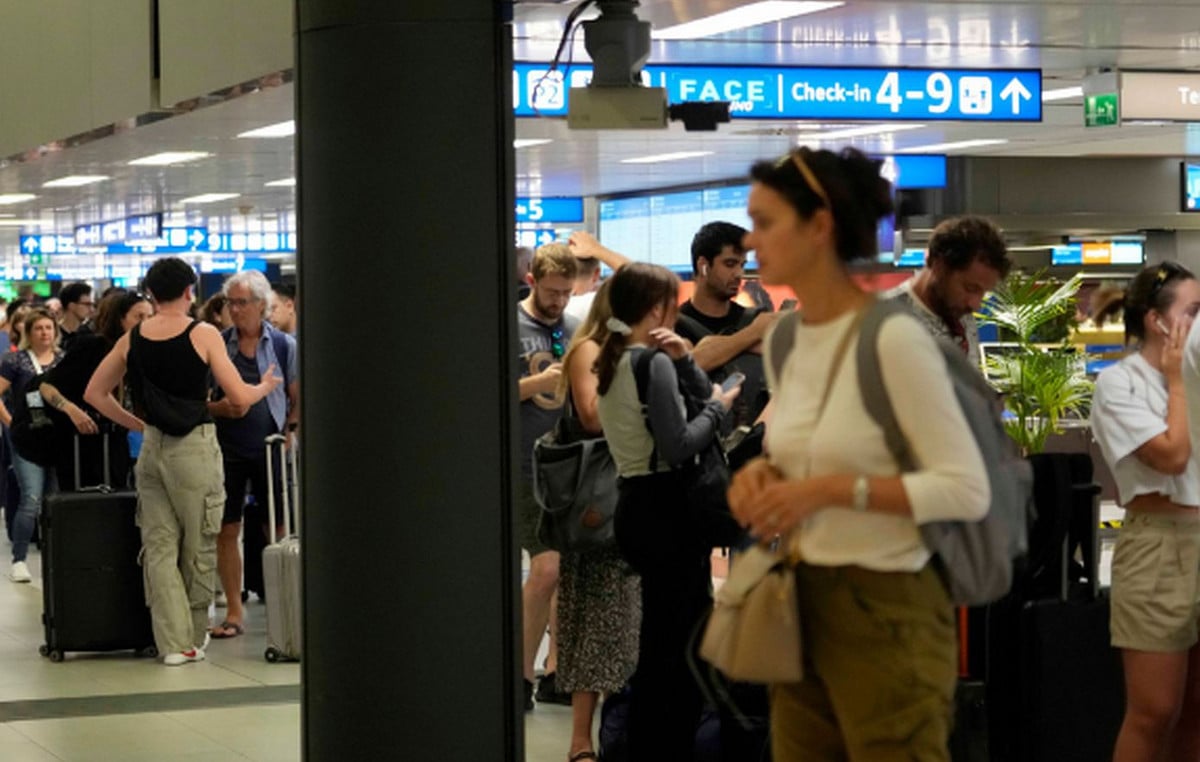 Χάος στα αεροδρόμια της βόρειας Ιταλίας – Βλάβη στον πύργο ελέγχου επηρέασε πάνω από 300 πτήσεις – διαφορετικό