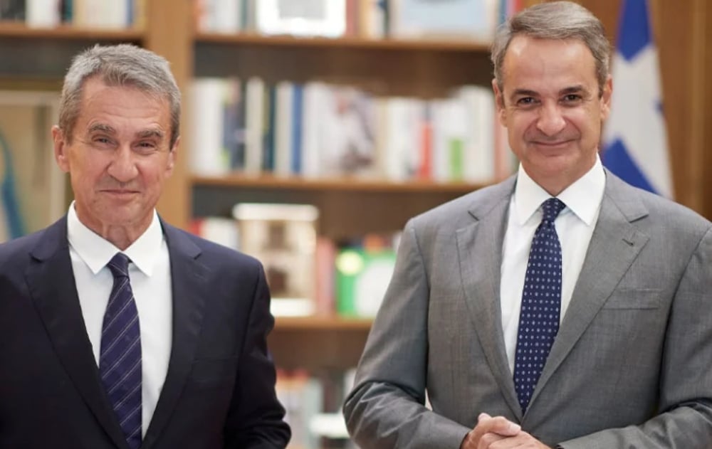 Στη Νέα Δημοκρατία προσχώρησε ο Ανδρέας Λοβέρδος – «Μακριά από ταμπέλες και δόγματα ενώνουμε τις προσπάθειές μας» τόνισε ο Μητσοτάκης