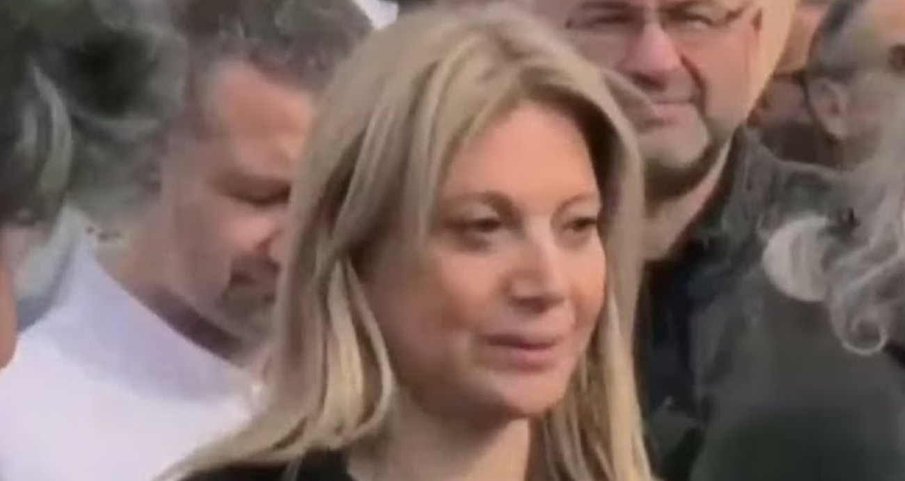Μαρία Καρυστιανού: «Άνοιξα τη σακούλα να δώσω ένα τελευταίο χάδι»
