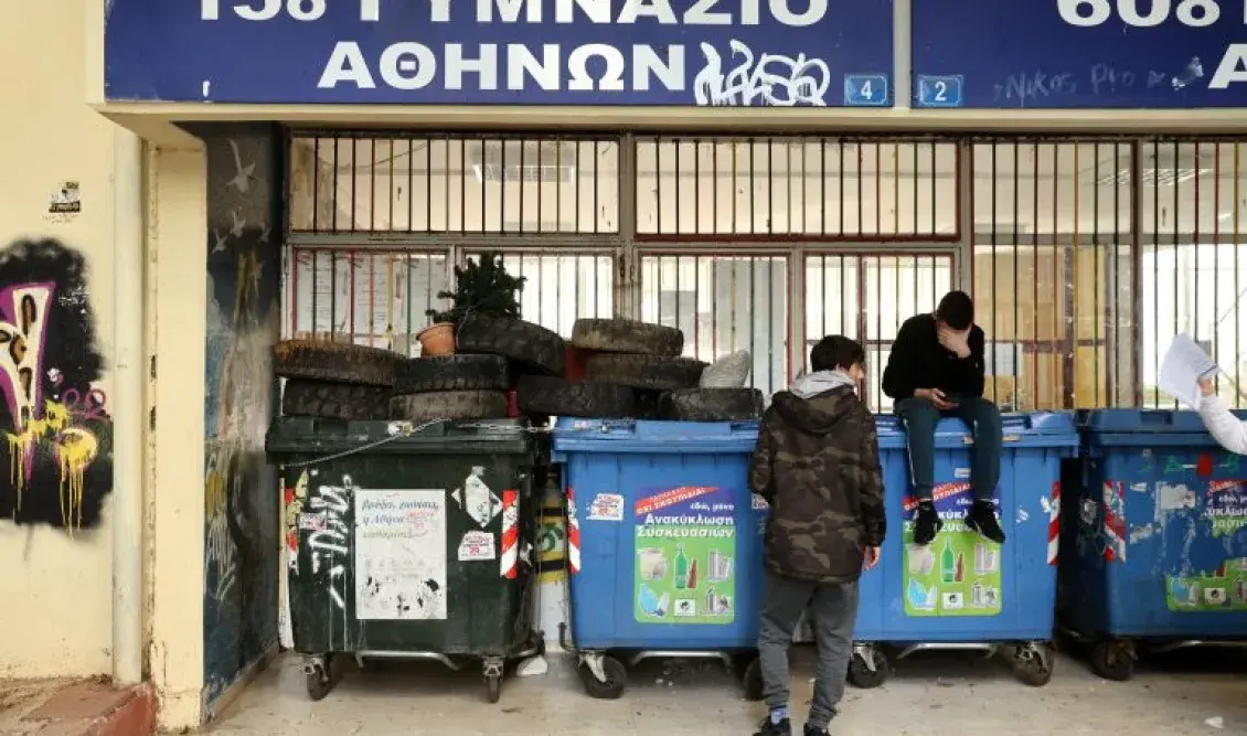 Υπόθεση μαχαιρώματος 14χρονης: Νέα στοιχεία για την στάση της 16χρονης – Πήγε να μαχαιρώσει ξανά την κοπέλα που αιμορραγούσε και γελούσε ειρωνικά