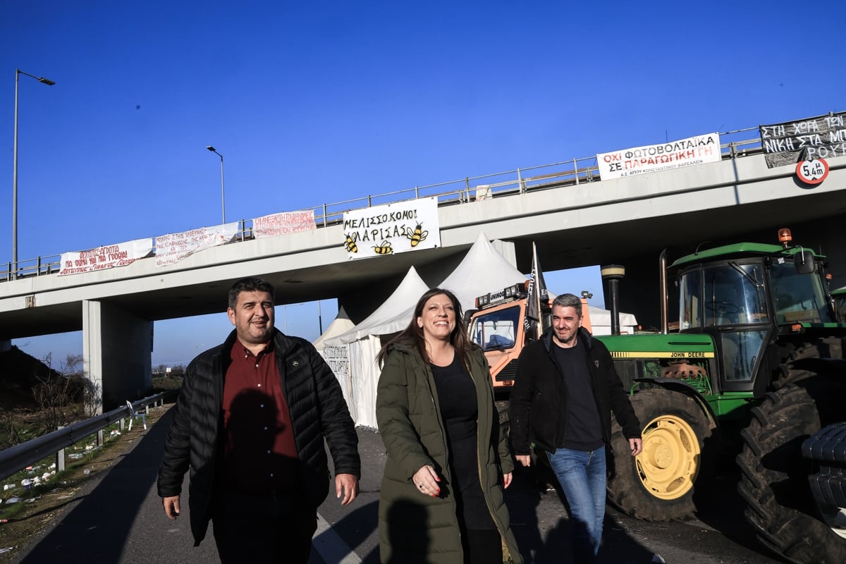 Ζωή Κωνσταντοπούλου από το μπλόκο της Νίκαιας: «Οι αγρότες δεν ενέδωσαν στην κοροϊδία του πρωθυπουργού»